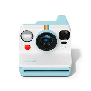 Polaroid Now Generation 3 Camera + 1 Pack Color i-Type Instant Film Retro